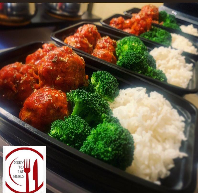 Turkey meatballs with jasmine rice and broccoli